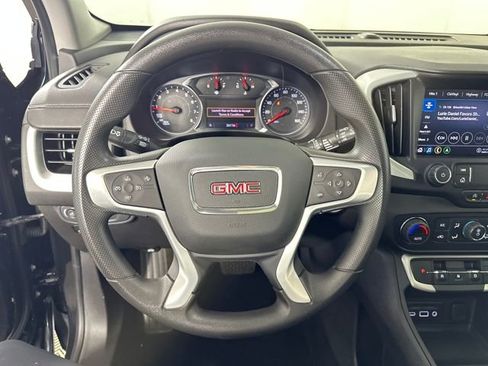 Used 2023 GMC Terrain SLE w/ Driver Convenience Package image 14