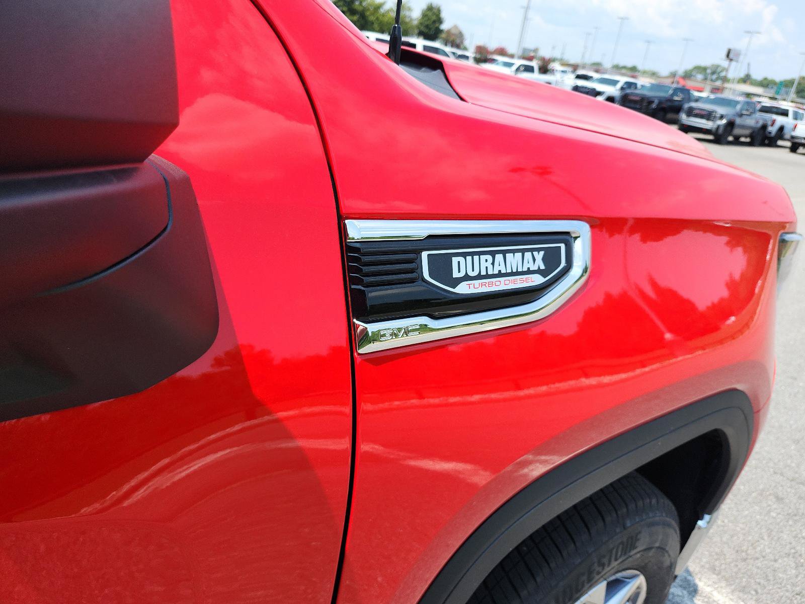 New 2026 GMC Sierra 1500 SLE AWD/4WD image 7