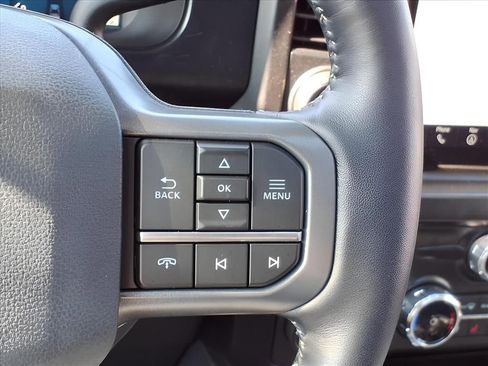 Used 2024 Ford F350 Lariat w/ Lariat Ultimate Package image 9