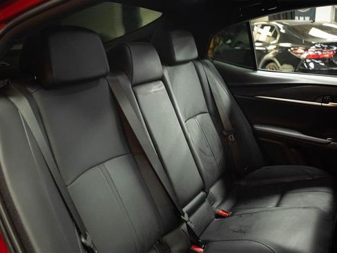 Used 2025 Toyota Camry XSE AWD/4WD image 16