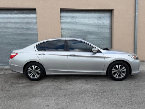 Used 2013 Honda Accord LX image 10