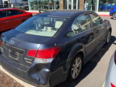 Used 2013 Subaru Legacy 2.5i Premium AWD/4WD image 3