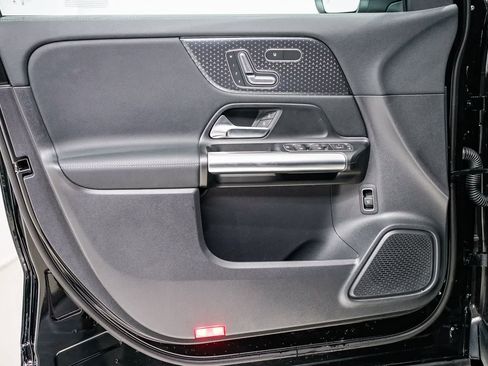 Used 2026 Mercedes-Benz GLA 250 image 18