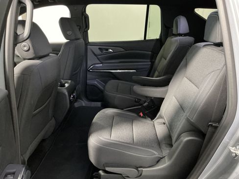 New 2026 Chevrolet Traverse LT w/ Midnight/Sport Edition FWD image 25