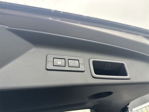 New 2025 Subaru Forester Limited image 46