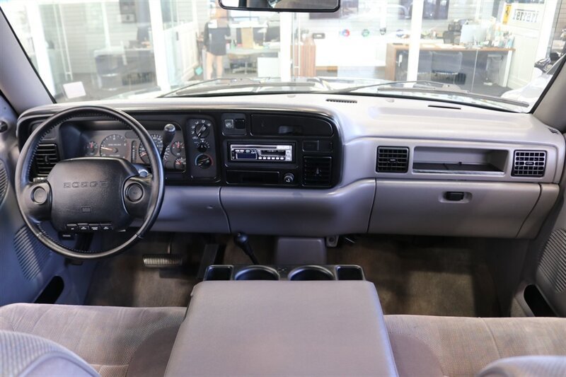 Used 1995 Dodge Ram 2500 Truck 4x4 Regular Cab image 18