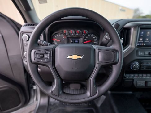 Used 2026 Chevrolet Silverado 1500 W/T w/ WT Value Package AWD/4WD image 16