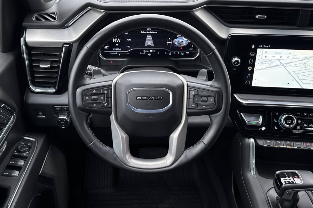 Used 2024 GMC Sierra 1500 Denali w/ Technology Package AWD/4WD image 16