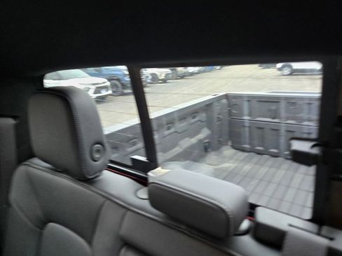 New 2025 GMC Canyon Elevation w/ Convenience Package image 22