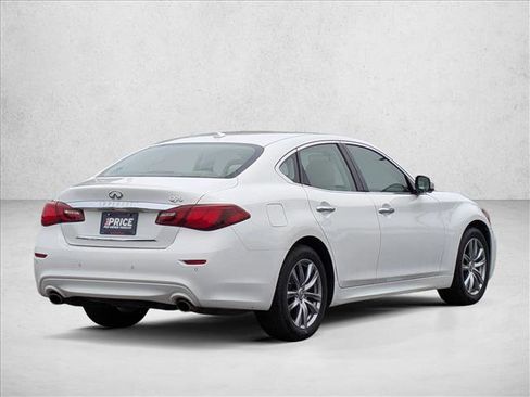 Used 2015 INFINITI Q70 3.7 image 5