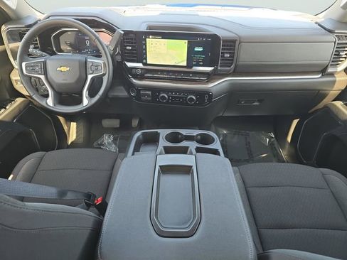 Used 2026 Chevrolet Silverado 1500 LT image 8
