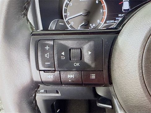 Certified 2021 Nissan Rogue SV w/ Premium Package image 13