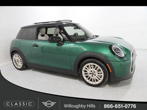 Certified 2025 MINI Cooper S image 1