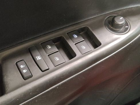 Used 2020 Chevrolet Spark LT image 27