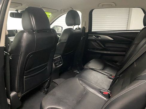 Used 2016 MAZDA CX-9 Touring image 11