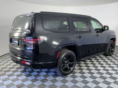 New 2025 Jeep Wagoneer Series II image 4