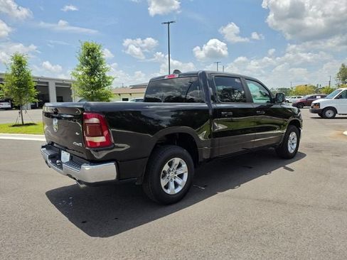 Used 2024 RAM 1500 Laramie AWD/4WD image 11