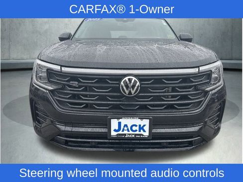Used 2025 Volkswagen Atlas Cross Sport SEL R-Line image 8