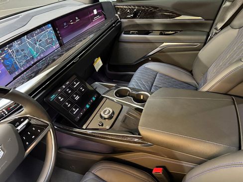 New 2026 Cadillac Escalade IQ Sport 1 image 42