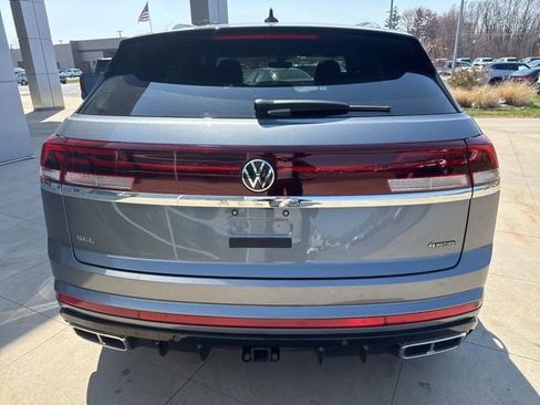 Used 2025 Volkswagen Atlas Cross Sport SEL Premium R-Line AWD/4WD image 6