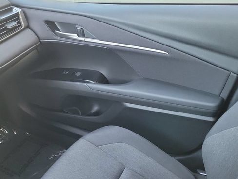 Used 2025 Toyota Camry LE w/ Convenience Package FWD image 13