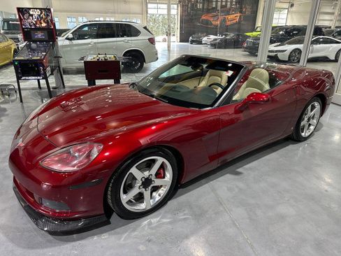 Used 2006 Chevrolet Corvette Convertible RWD image 1