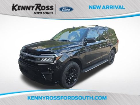 Used 2023 Ford Expedition XLT AWD/4WD image 1