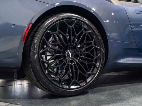 Used 2021 Aston Martin DBS Superleggera Volante image 26