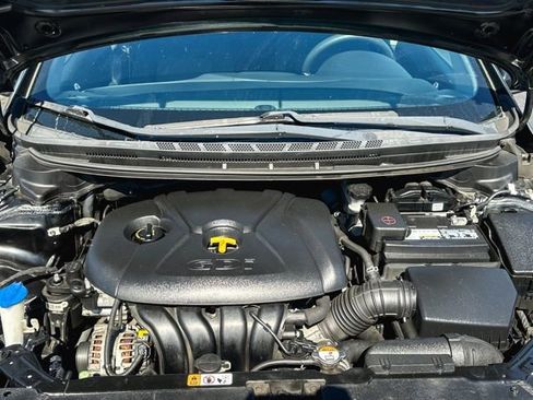 Used 2017 Kia Forte LX FWD image 12