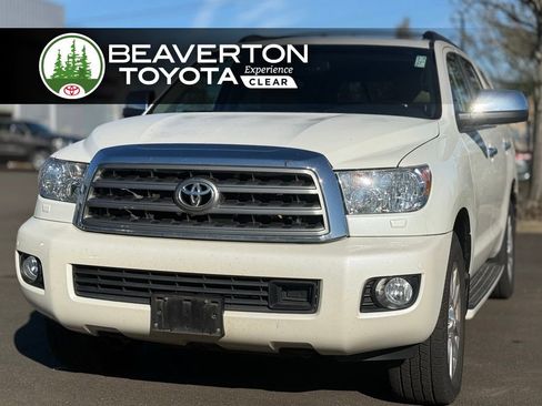 Used 2015 Toyota Sequoia Platinum image 1