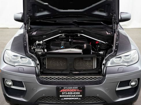 Used 2014 BMW X6 xDrive35i image 2