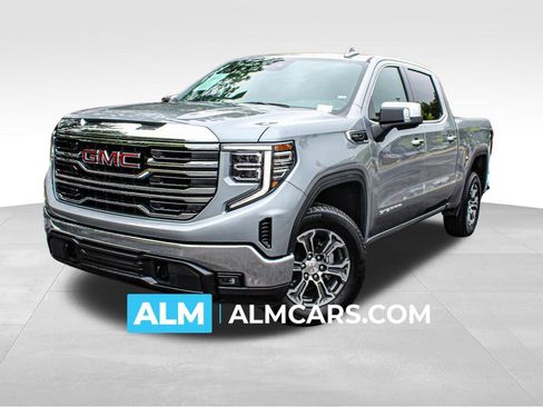 Used 2026 GMC Sierra 1500 SLT RWD image 1