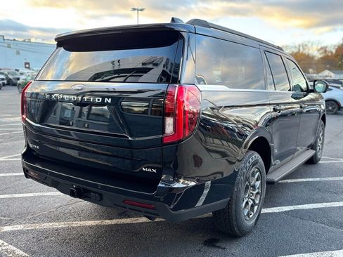 New 2025 Ford Expedition Max Active image 10
