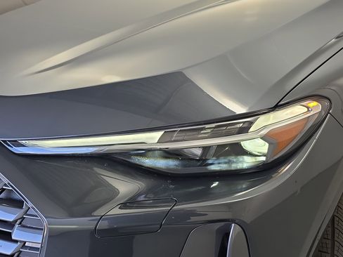 New 2025 Audi Q5 Premium Plus image 31