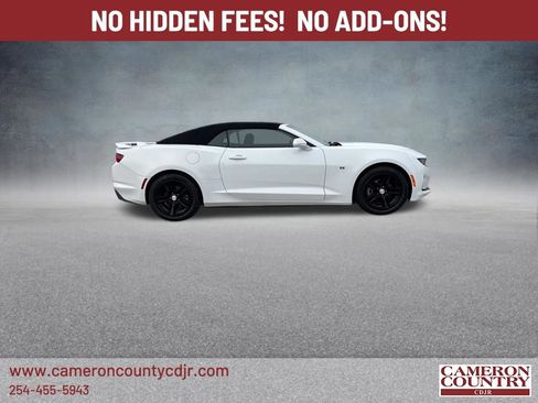 Used 2023 Chevrolet Camaro LT RWD image 2