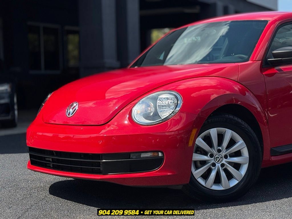 Used 2015 Volkswagen Beetle 1.8T FWD image 2