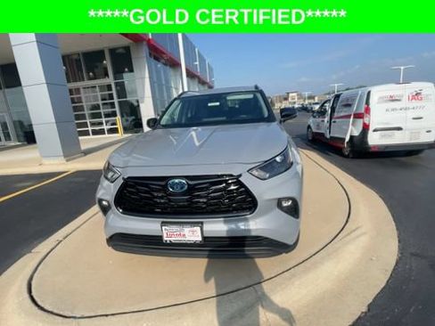 Certified 2024 Toyota Highlander XLE AWD/4WD image 5