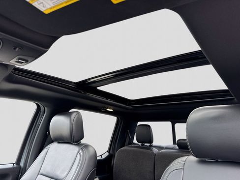 Certified 2020 Ford F150 Lariat AWD/4WD image 23