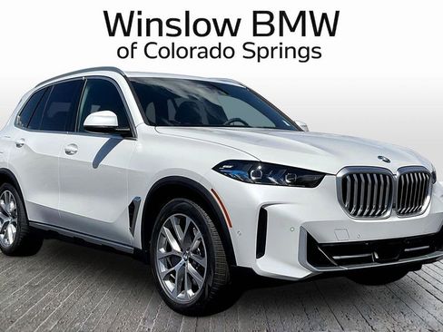 New 2026 BMW X5 xDrive50e w/ Premium Package AWD/4WD image 1