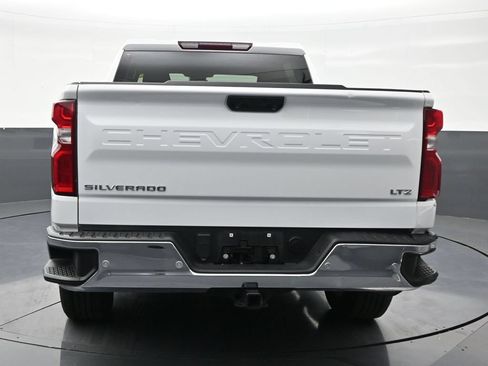 Used 2023 Chevrolet Silverado 1500 LTZ RWD image 4