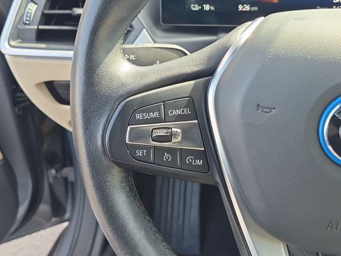 Used 2023 BMW i4 eDrive35 w/ Premium Package RWD image 19