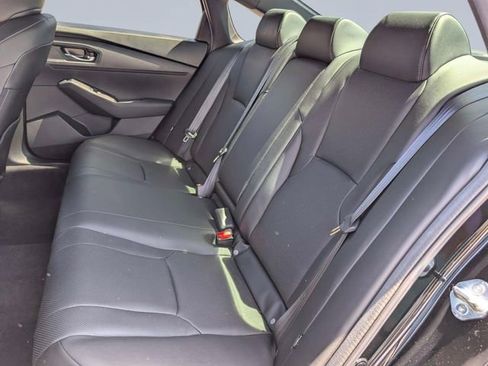 Used 2025 Honda Accord Sport image 17