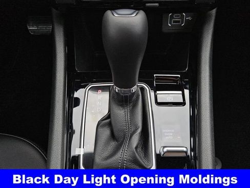 New 2026 Jeep Compass Latitude image 16