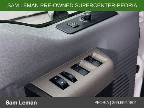 Used 2015 Ford F250 XLT w/ XLT Premium Package image 15