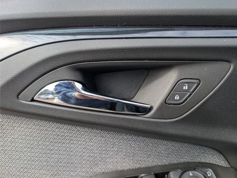 Used 2023 Chevrolet TrailBlazer LT image 28