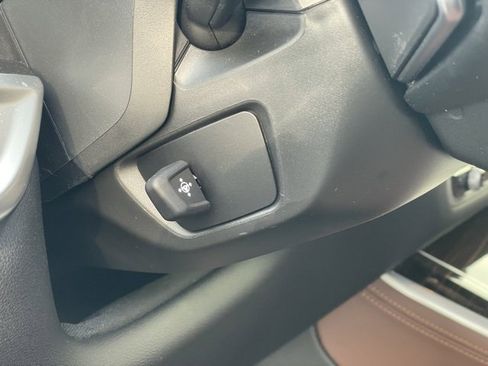 Certified 2026 BMW X5 xDrive40i w/ Premium Package image 16