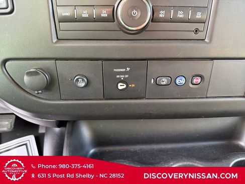 Used 2017 Chevrolet Express 3500 LT w/ LT Preferred Equipment Group image 17