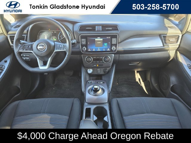 Used 2025 Nissan Leaf S FWD image 19