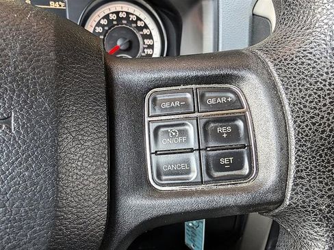 Used 2015 RAM 1500 Classic SLT w/ Remote Start & Security Group AWD/4WD image 23