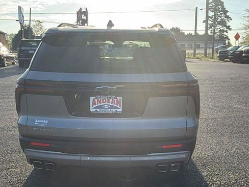 New 2026 Chevrolet Traverse LT image 6